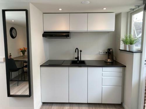 Cozy Beach Cottage - 500m From Beach-north Sea
