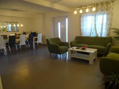 Seaside Villa Nikola With Pool For 12 Persons