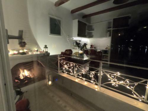 Villaki Poros House