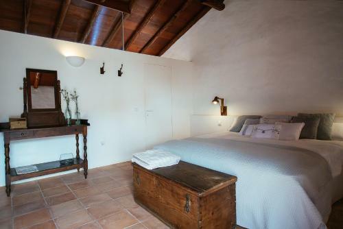 Las Casas Del Camino Real
