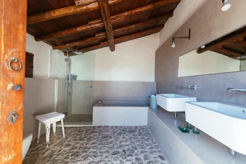 Las Casas Del Camino Real