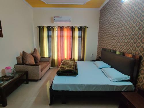 Aashriwad Hotel