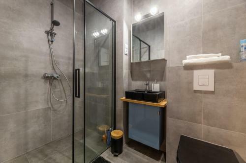 Apartament Gromadzy?