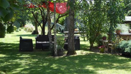 Bed & Breakfast La Grange Du Bourg