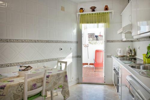 Casa Alb�itar