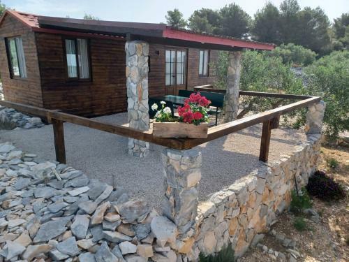 Agroturismo Robinzonski Smje?taj Tiha Draga