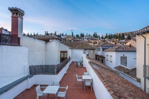 Apartamento Frente A La Alhambra