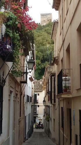 Apartamento Frente A La Alhambra