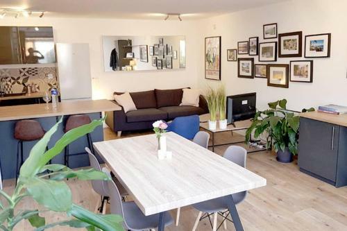 Apartamento Loft Renovation With A Private Garden