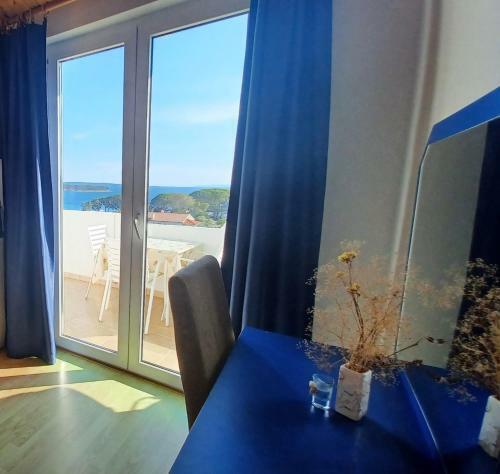 Apartments & Rooms Mila