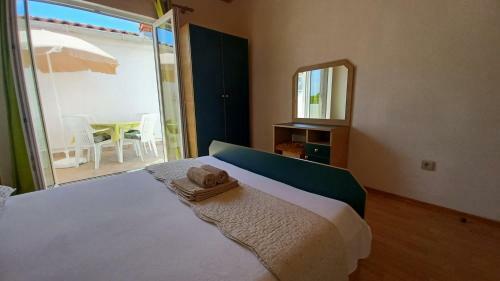 Apartments & Rooms Mila