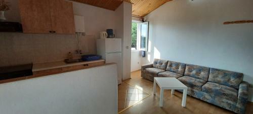 Apartments & Rooms Mila