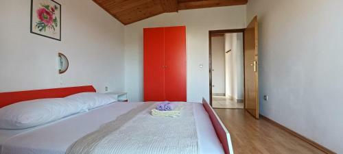 Apartments & Rooms Mila