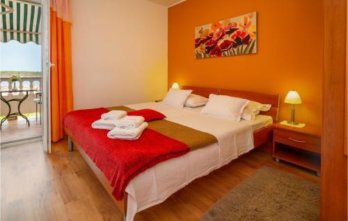 Awesome Apartment In Barbat Na Rabu With Wifi