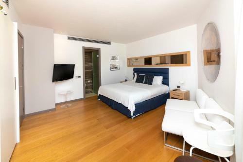 Marvelous Villa With Private Pool And Private Beach In Bodrum