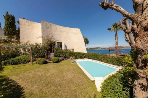 Marvelous Villa With Private Pool And Private Beach In Bodrum