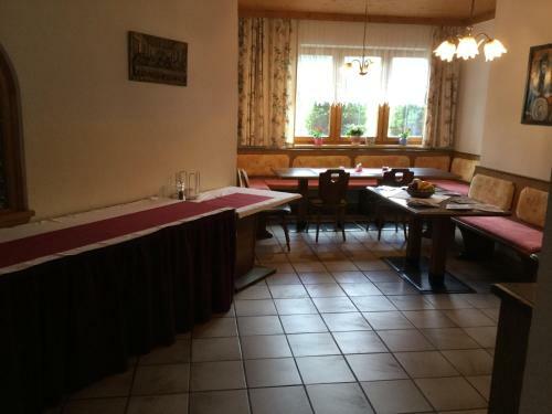 Hostal Jugendg�stehaus Oberau