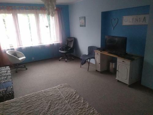 Du?y Pok�j W Centrum Gdyni 180 Metr�w Od Pla?y.