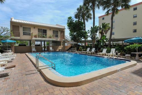 Apartamento Madeira Beach Florida Condo