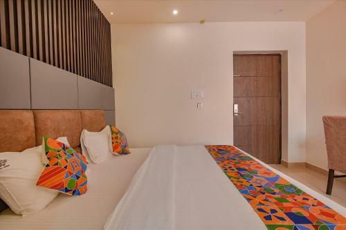Posada Fabhotel Senthur Inn