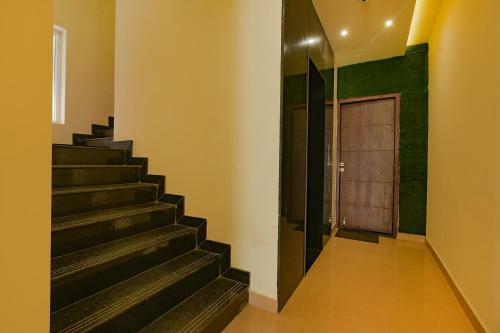 Posada Fabhotel Senthur Inn