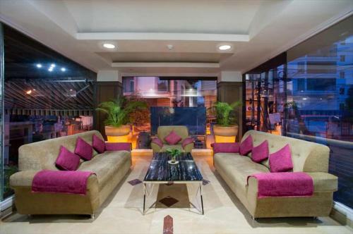 Hotel D' Agneedeep