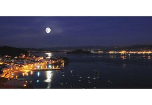 Apartamento R�as Baixas - 1a L�nea Playa Rax�