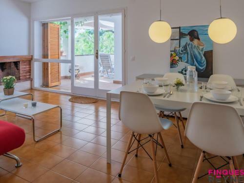 Apartamento La Troballa Baixos 3�