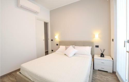 One-bedroom Apartment In Lido Di Fermo
