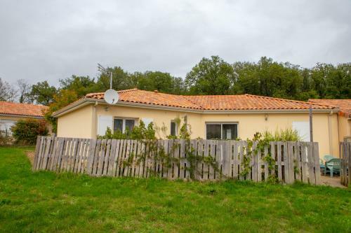 Maison Individuelle Avec Jardin Proche Poitiers