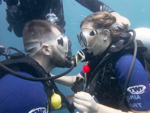 Albergue Alegria Dive Resort
