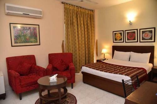 Bed & Breakfast Hotel Herfa Inn - Family Oriented