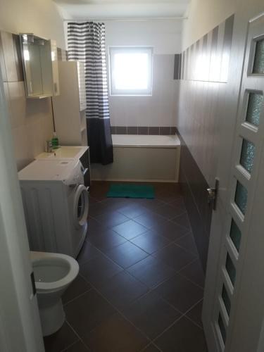 Apartamento Hulu Coresi 11