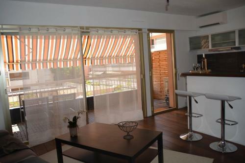 Apartamento Grand Studio Climatis� Proche Plages Juan Les Pins