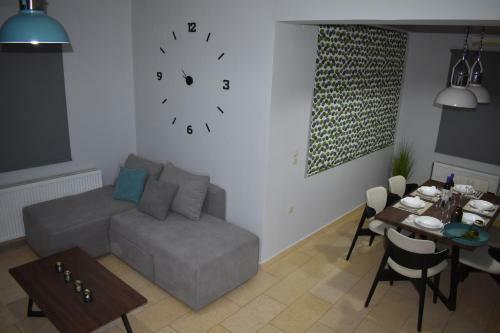 Kefalas Village House