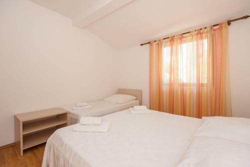 Apartments Zdravko