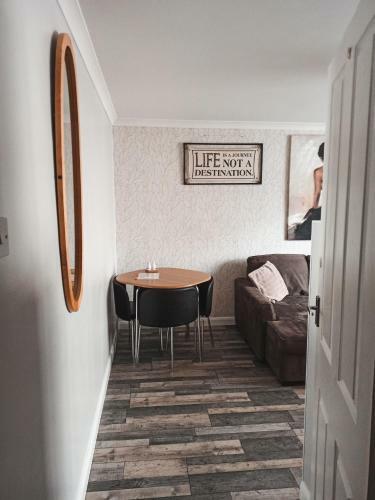 Esplanade Court Apartment With Heated Pool