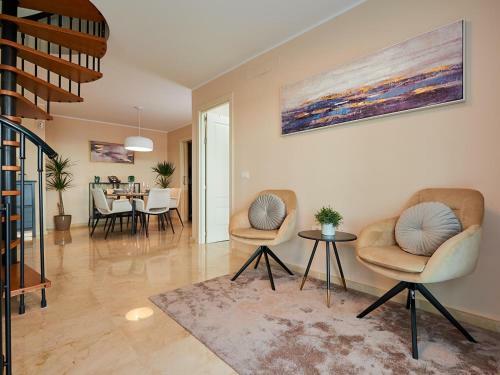 Apartamento Stylish Golfdel Sur Penthouse