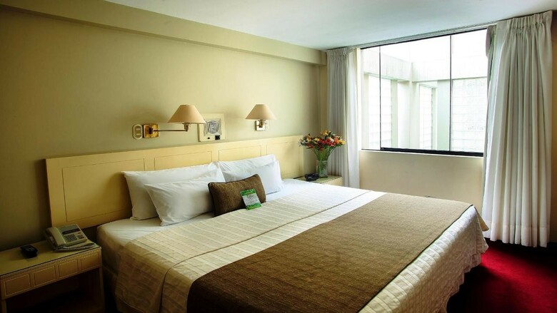 Hotel Embajadores