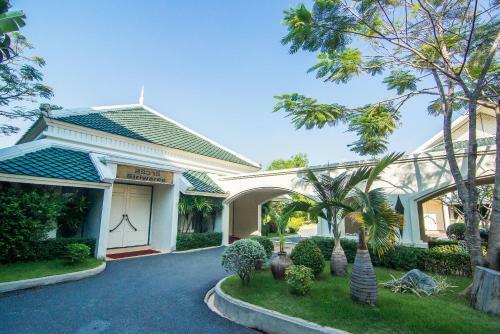 Hotel Buddy Oriental Riverside Pakkret