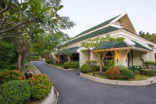 Hotel Buddy Oriental Riverside Pakkret