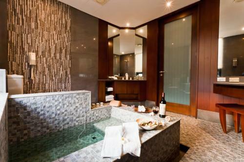 Hotel The Loft Seaside Suites