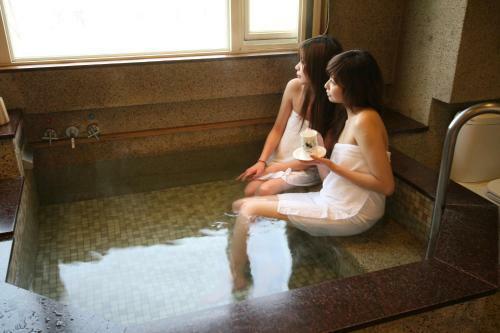 Chat Hot Spring Resort