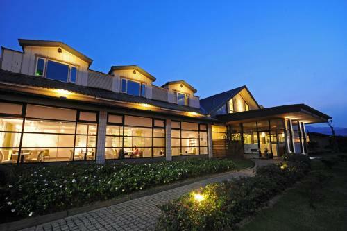 Chat Hot Spring Resort