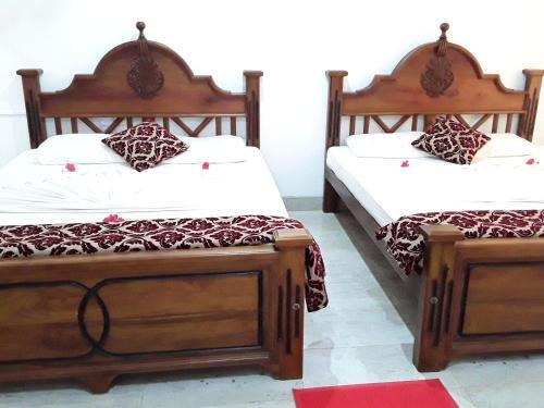 Hostal Ella Grand Peak Hotel