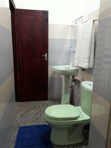 Hostal Ella Grand Peak Hotel