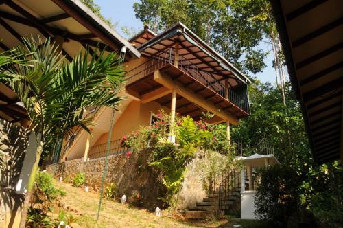 Hostal Kuru Ganga Villa