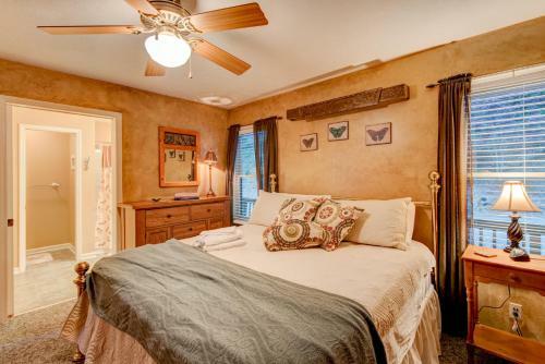 A Big View Great Seven Devils Home Beautiful Decor Great Views Hot Tub
