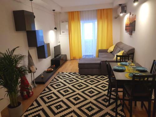 Luxury Apartment With Pool In North Bucharest