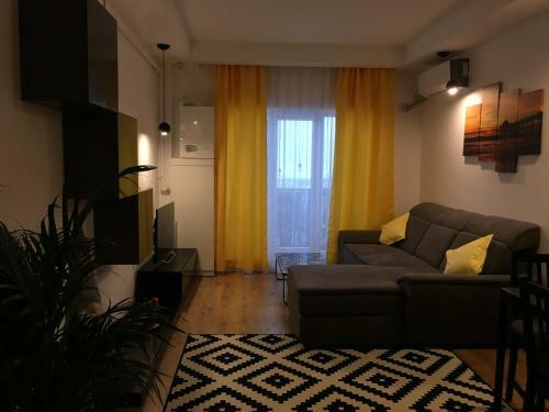 Luxury Apartment With Pool In North Bucharest